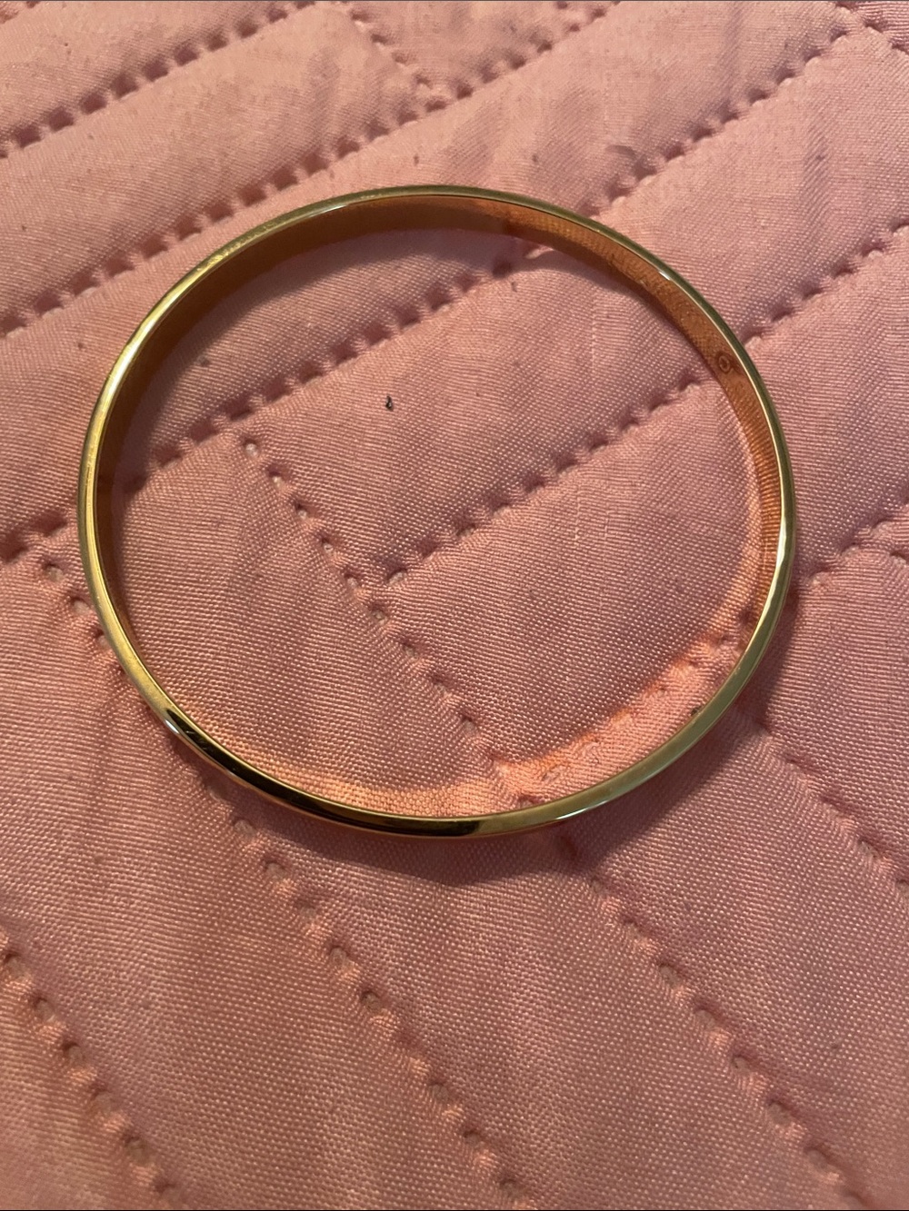 kate spade Gold Tone Bangle Bracelet Like NEW